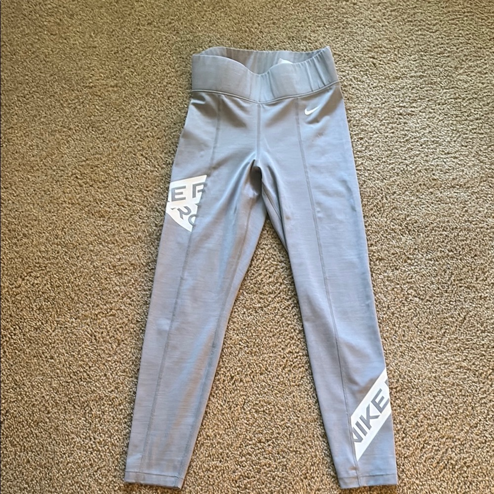 Nike Pro Gray Leggings. Small